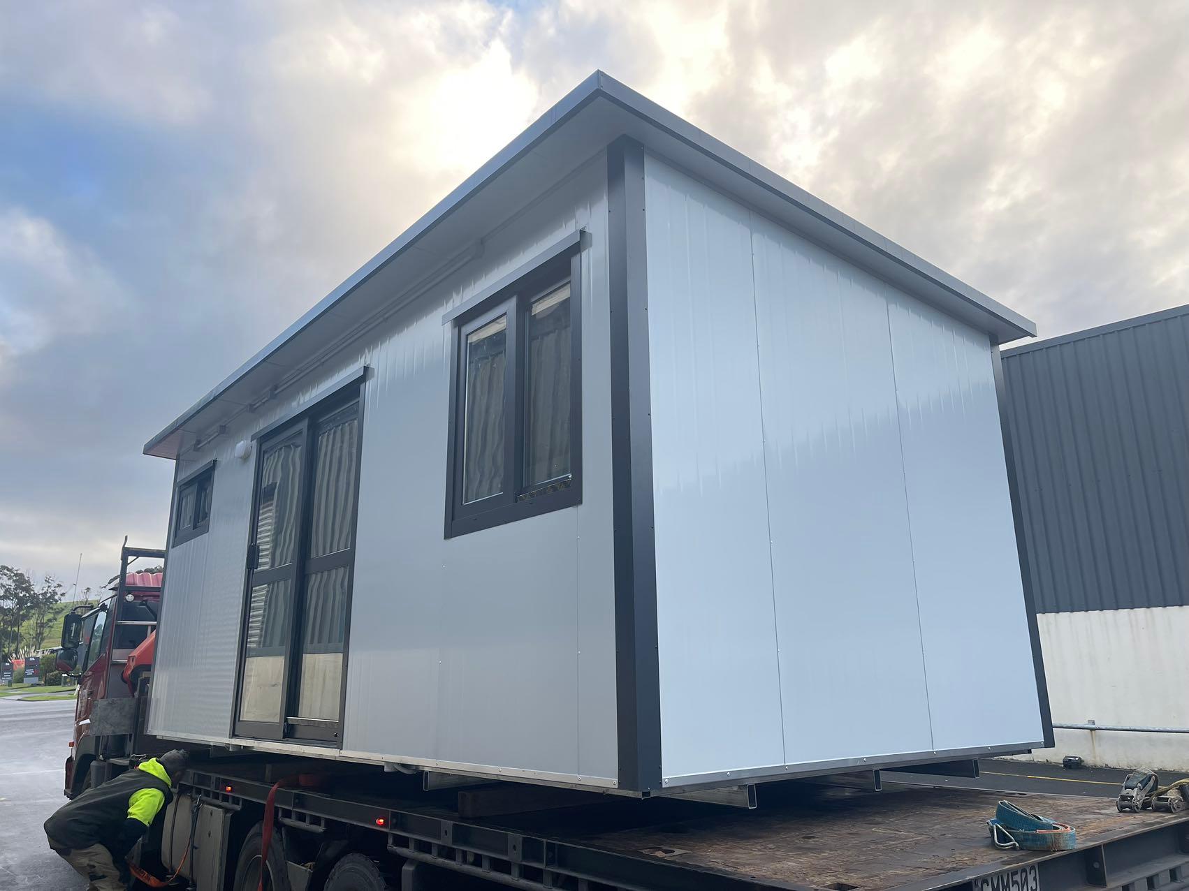 6M X 2.4M PORTABLE CABIN